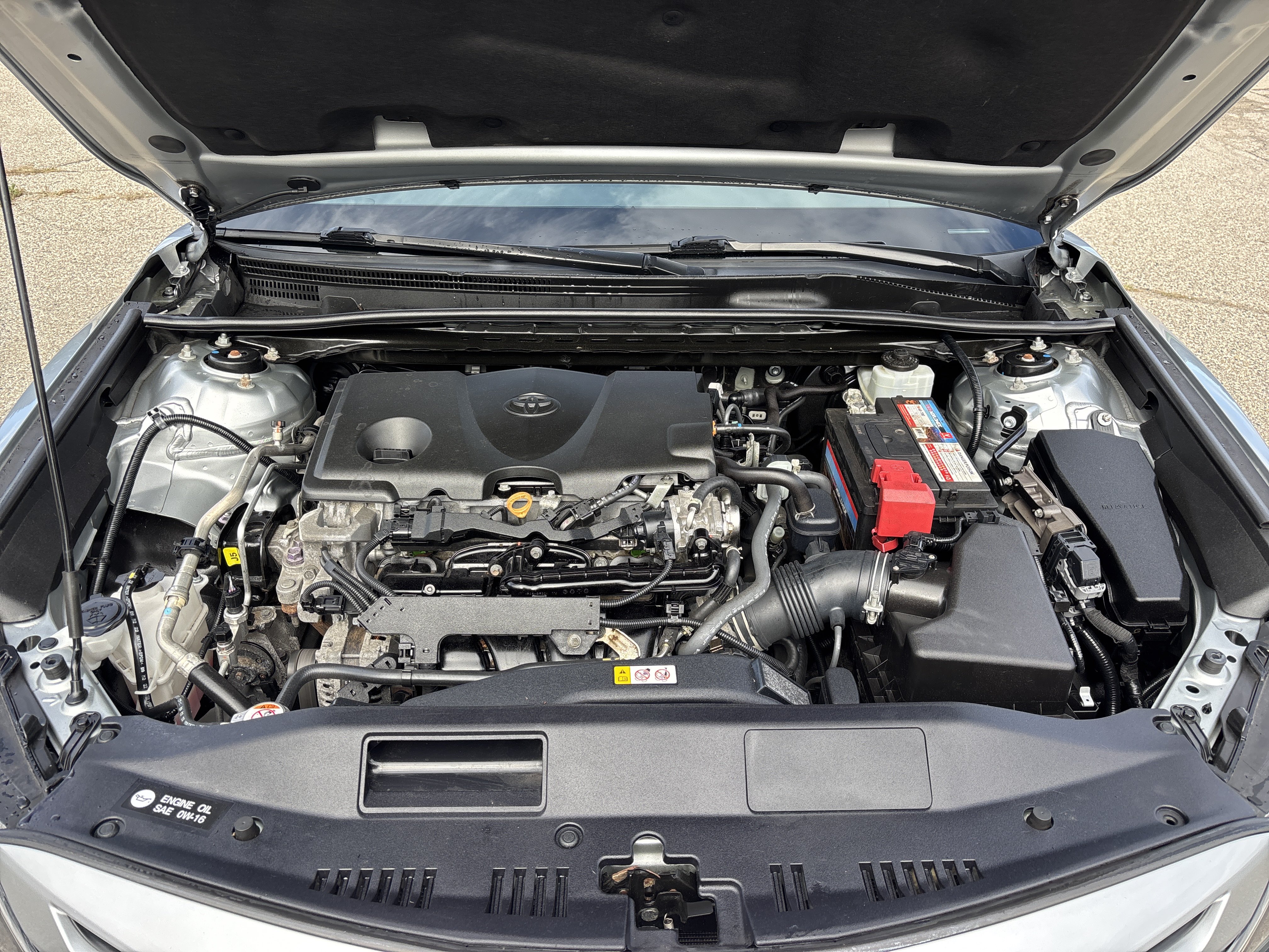 Used 2024 Toyota Camry SE FWD image 12