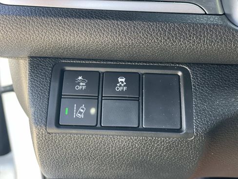 Used 2016 Honda Civic Touring image 13