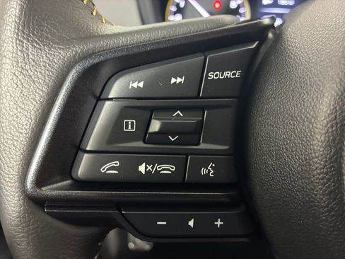 Used 2025 Subaru Crosstrek 2.5i Sport AWD/4WD image 19