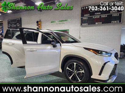 Used 2021 Toyota Highlander XSE