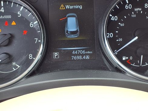 Used 2015 Nissan Rogue SL FWD image 6