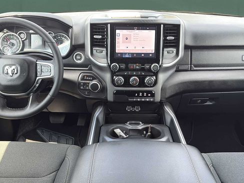 Used 2025 RAM 1500 Big Horn AWD/4WD image 19