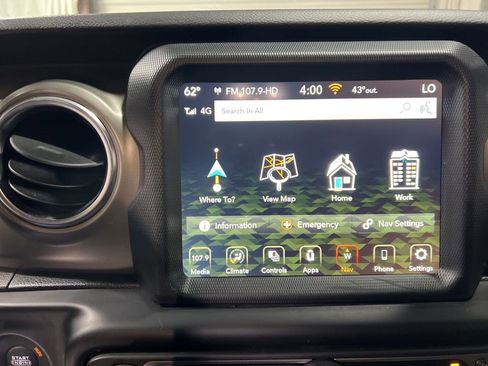 Used 2022 Jeep Wrangler Unlimited Rubicon 4xe image 38