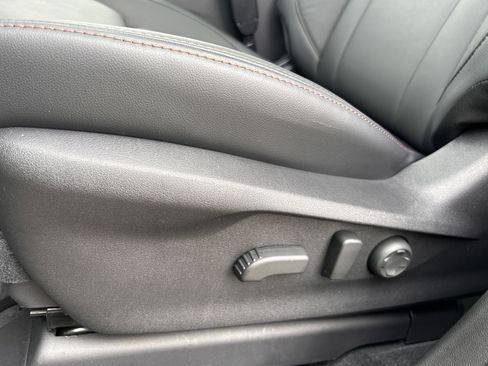 New 2026 Subaru Ascent Limited Bronze image 25