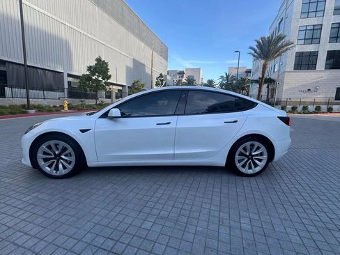 Used 2018 Tesla Model 3 Long Range AWD/4WD image 5