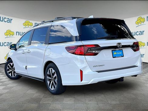 New 2026 Honda Odyssey EX-L image 5