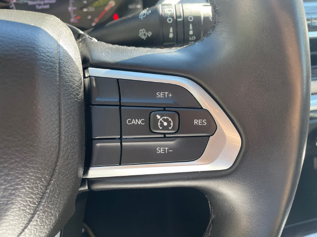 Used 2022 Jeep Compass Latitude w/ Sun and Sound Group AWD/4WD image 31