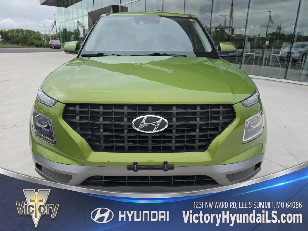 Used 2020 Hyundai Venue SE FWD image 8