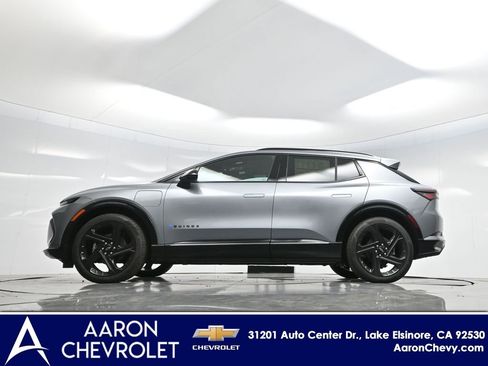 New 2025 Chevrolet Equinox EV RS image 49