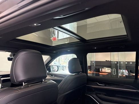New 2026 Jeep Grand Cherokee L Limited AWD/4WD image 37