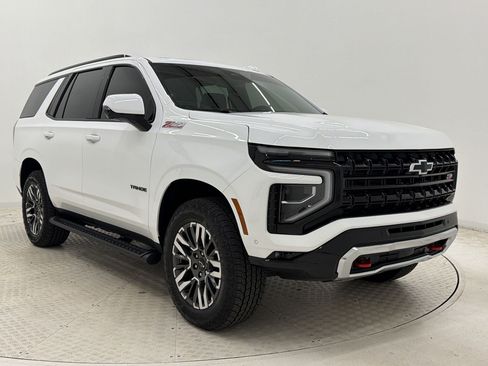 Used 2026 Chevrolet Tahoe Z71 w/ Comfort Package AWD/4WD image 7
