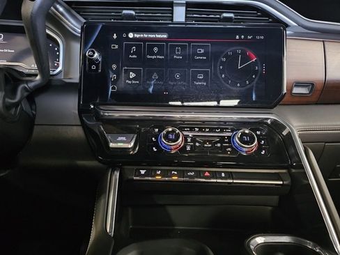 Used 2024 GMC Sierra 3500 Denali Ultimate image 30