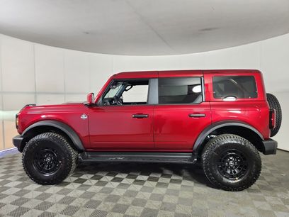 New 2026 Ford Bronco Outer Banks w/ Sasquatch Package