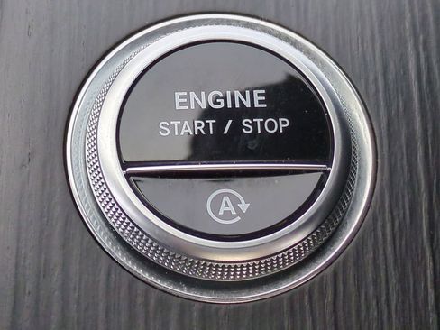 Used 2023 Mercedes-Benz S 580 4MATIC Sedan w/ AMG Line image 29