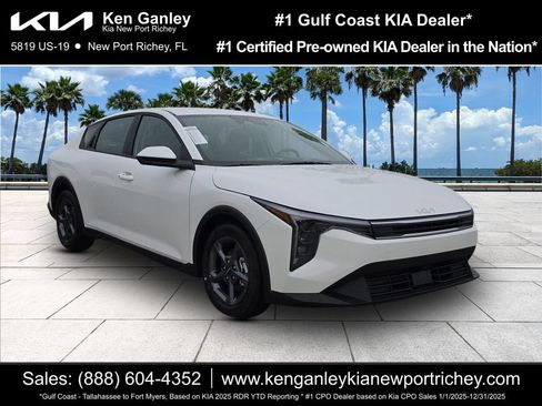 New 2026 Kia K4 FWD image 1