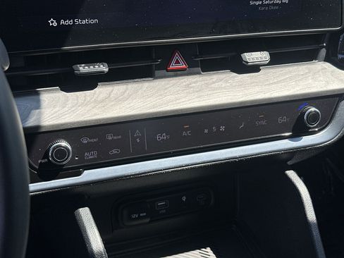 Certified 2024 Kia Sportage X-Line AWD/4WD image 16