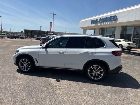 Used 2023 BMW X5 sDrive40i w/ Premium Package image 8