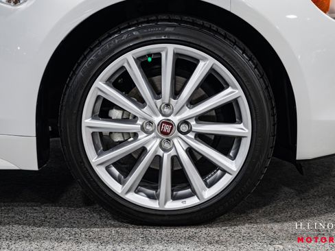 Used 2017 FIAT 124 Spider Lusso image 12