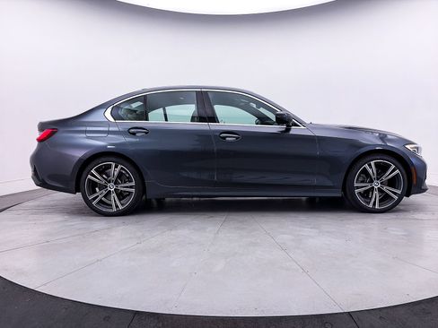 Used 2021 BMW 330e xDrive w/ Convenience Package AWD/4WD image 40