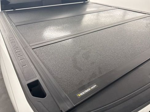 Certified 2023 Chevrolet Silverado 1500 LTZ w/ Technology Package image 33