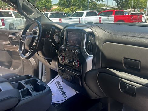 Used 2023 Chevrolet Silverado 3500 LT w/ Convenience Package AWD/4WD image 30