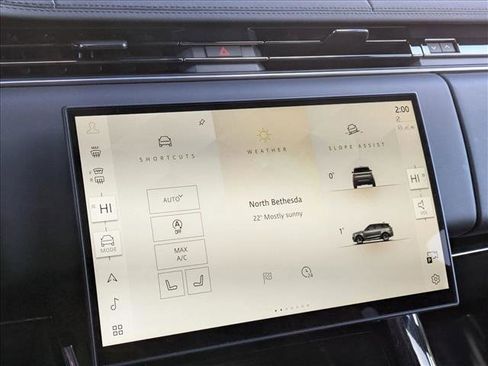 Used 2025 Land Rover Range Rover Sport SE image 15