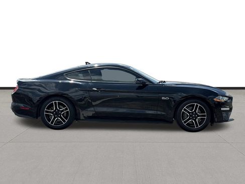 Used 2021 Ford Mustang GT Premium w/ Equipment Group 401A RWD image 4