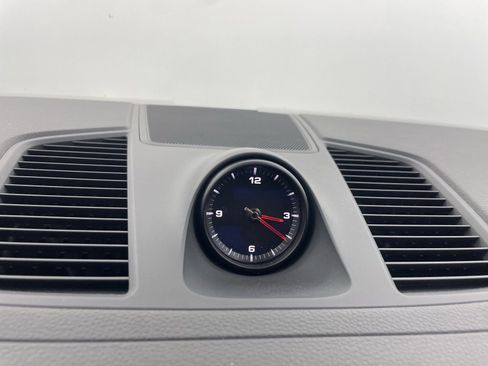 Certified 2020 Porsche Cayenne image 13