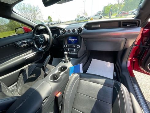 Used 2021 Ford Mustang GT Premium w/ GT Performance Package RWD image 11