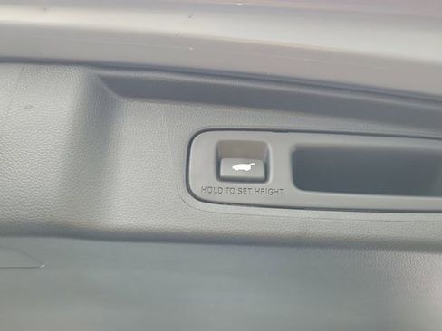 Used 2025 Honda CR-V Sport-L image 8