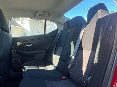 Used 2022 Nissan Sentra SR w/ Electronics Package image 11