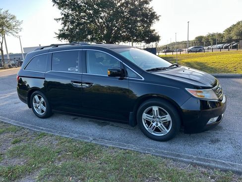 Used 2011 Honda Odyssey Touring image 7