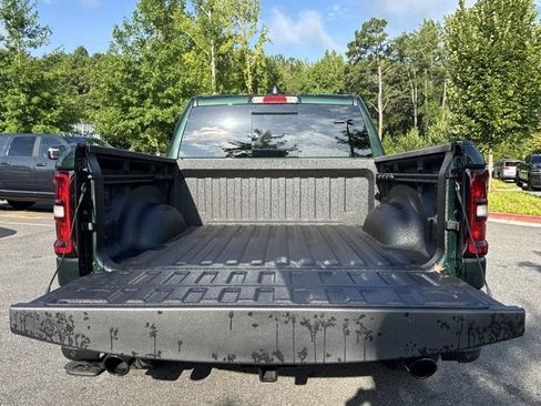New 2026 RAM 1500 Express AWD/4WD image 18