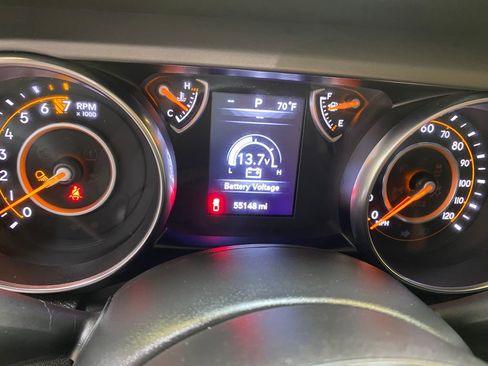 Used 2022 Jeep Gladiator Sport AWD/4WD image 35