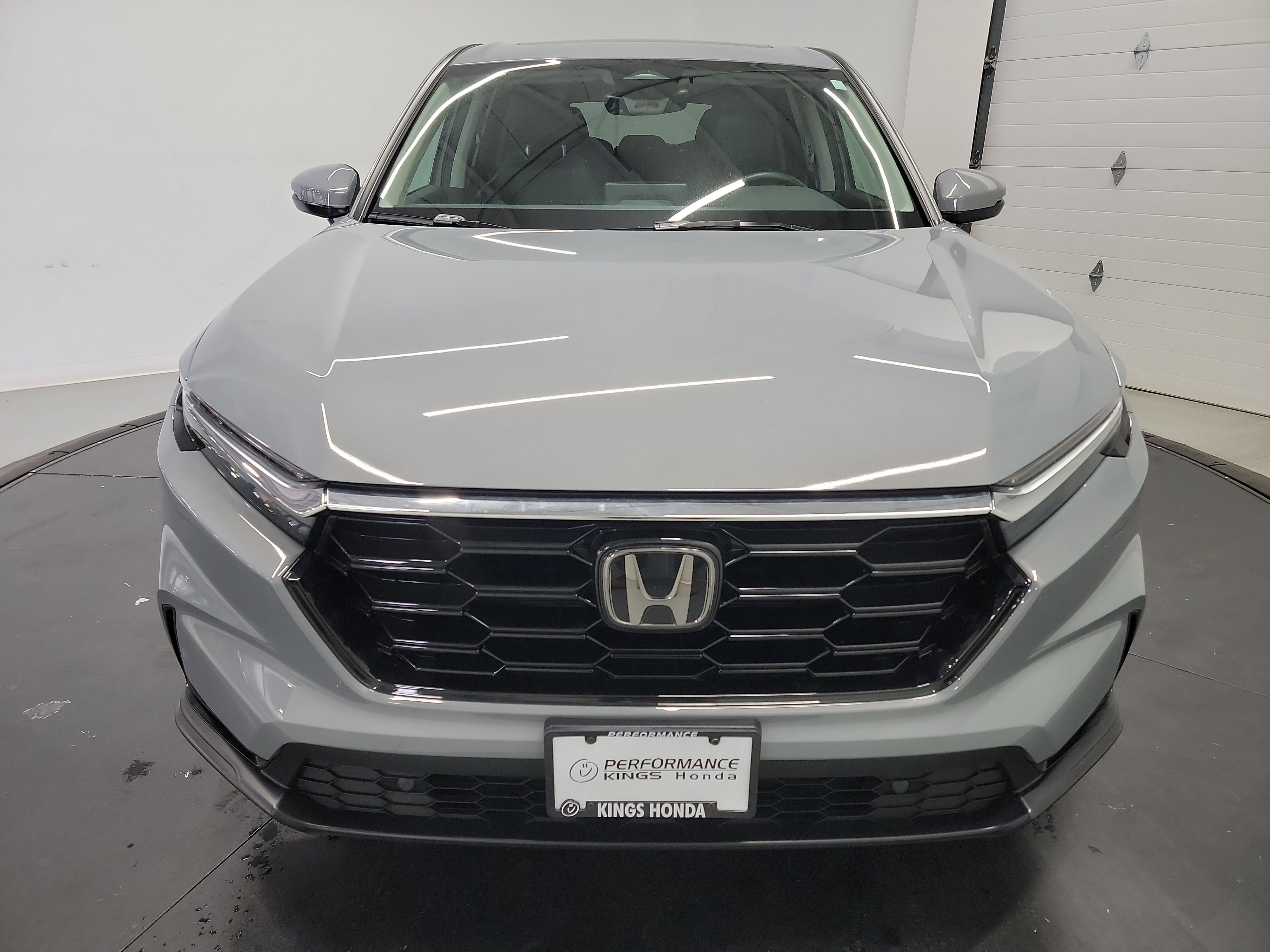 Used 2026 Honda CR-V EX-L image 2