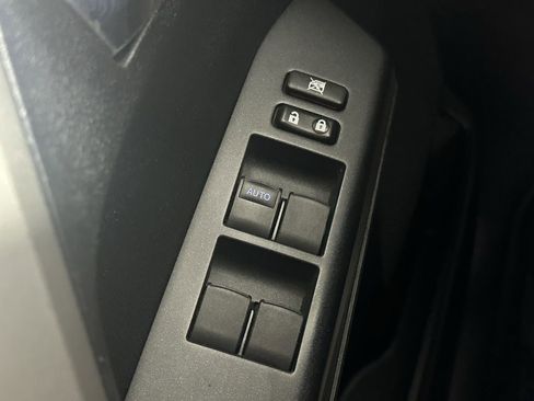 Used 2016 Toyota RAV4 XLE image 43