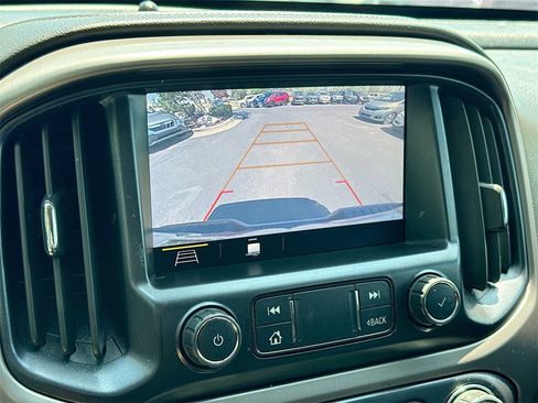 Used 2022 GMC Canyon AT4 w/ Trailering Package image 14