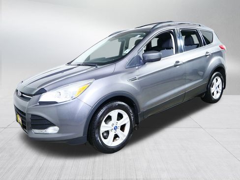Used 2013 Ford Escape SE image 3