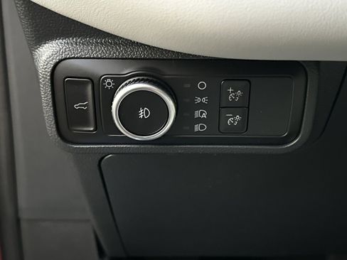 New 2026 Ford Explorer Platinum w/ LUX Leather Package image 18