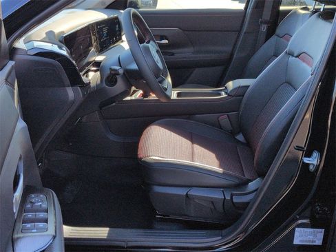 New 2026 Nissan Kicks SR w/ Cold Weather Package image 14