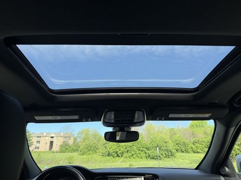 Used 2021 Dodge Durango GT image 6