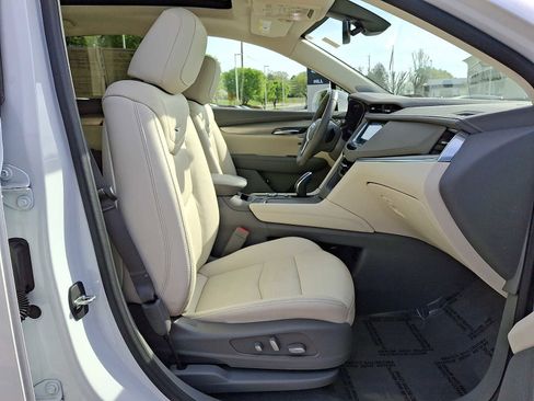 Used 2020 Cadillac XT5 Premium Luxury AWD/4WD image 20