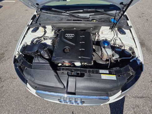 Used 2010 Audi A4 2.0T Premium image 14