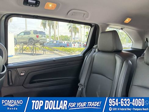 Used 2024 Honda Odyssey Touring image 13