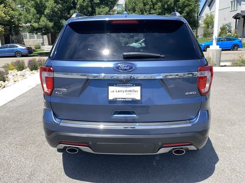 Used 2018 Ford Explorer XLT w/ Equipment Group 201A AWD/4WD image 5