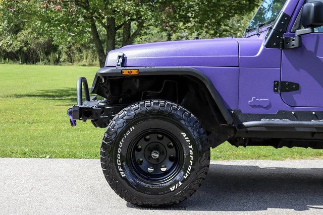Used 2003 Jeep Wrangler Sahara AWD/4WD image 4