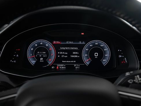 Used 2019 Audi Q8 Premium w/ Convenience Package image 34