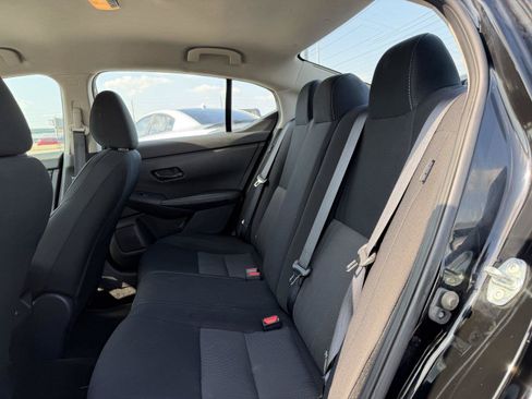 Used 2024 Nissan Sentra SV FWD image 18