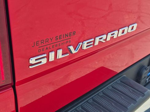 Certified 2026 Chevrolet Silverado 1500 LT w/ Leather Package AWD/4WD image 14