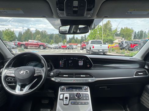 Used 2022 Hyundai Palisade Limited image 10